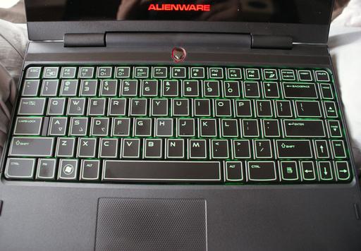 Игровое железо - Маленькая мечта геймера... Марсианский друг Alienware m11 x